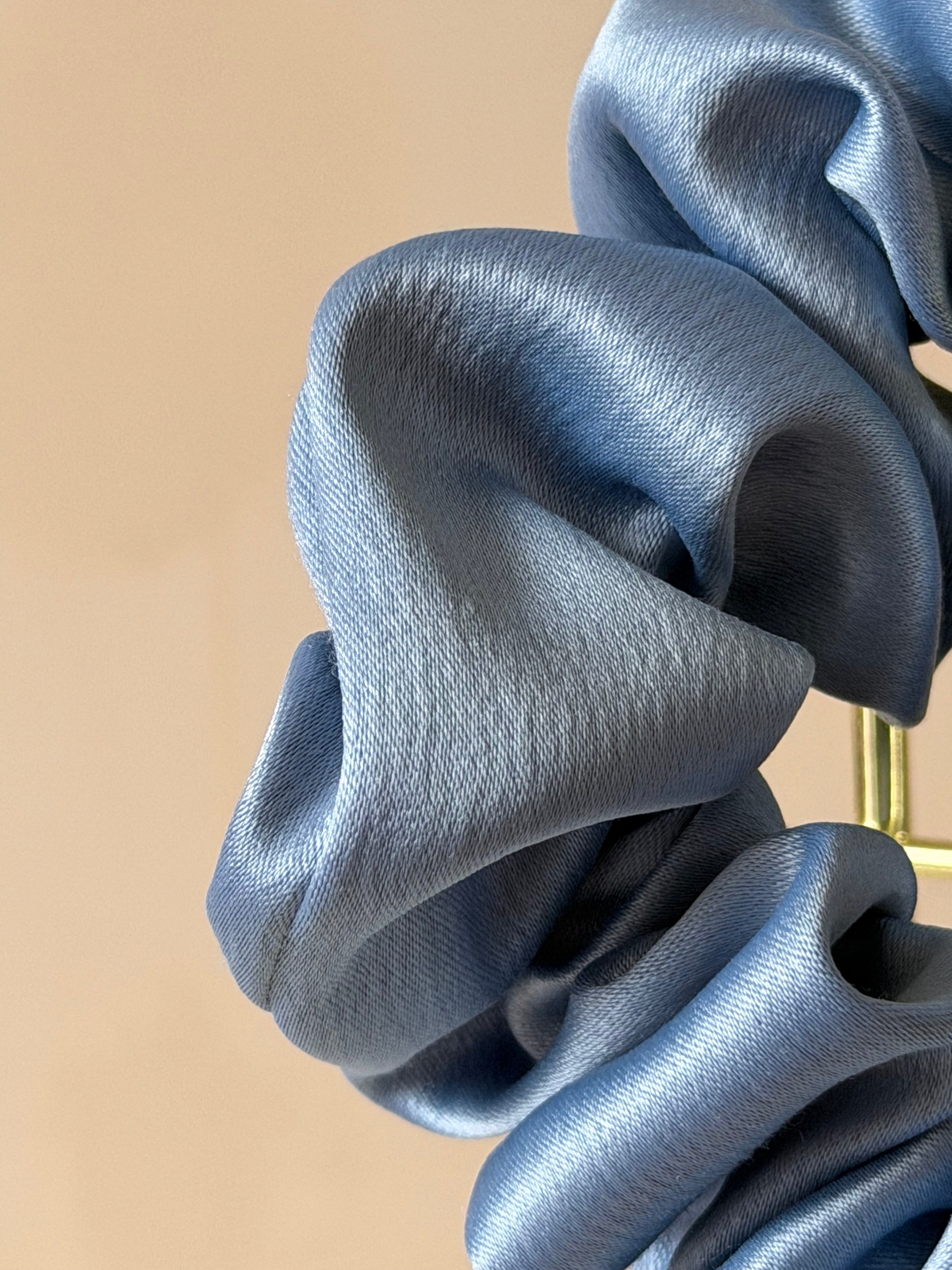 Chouchou - Satin bleu clair