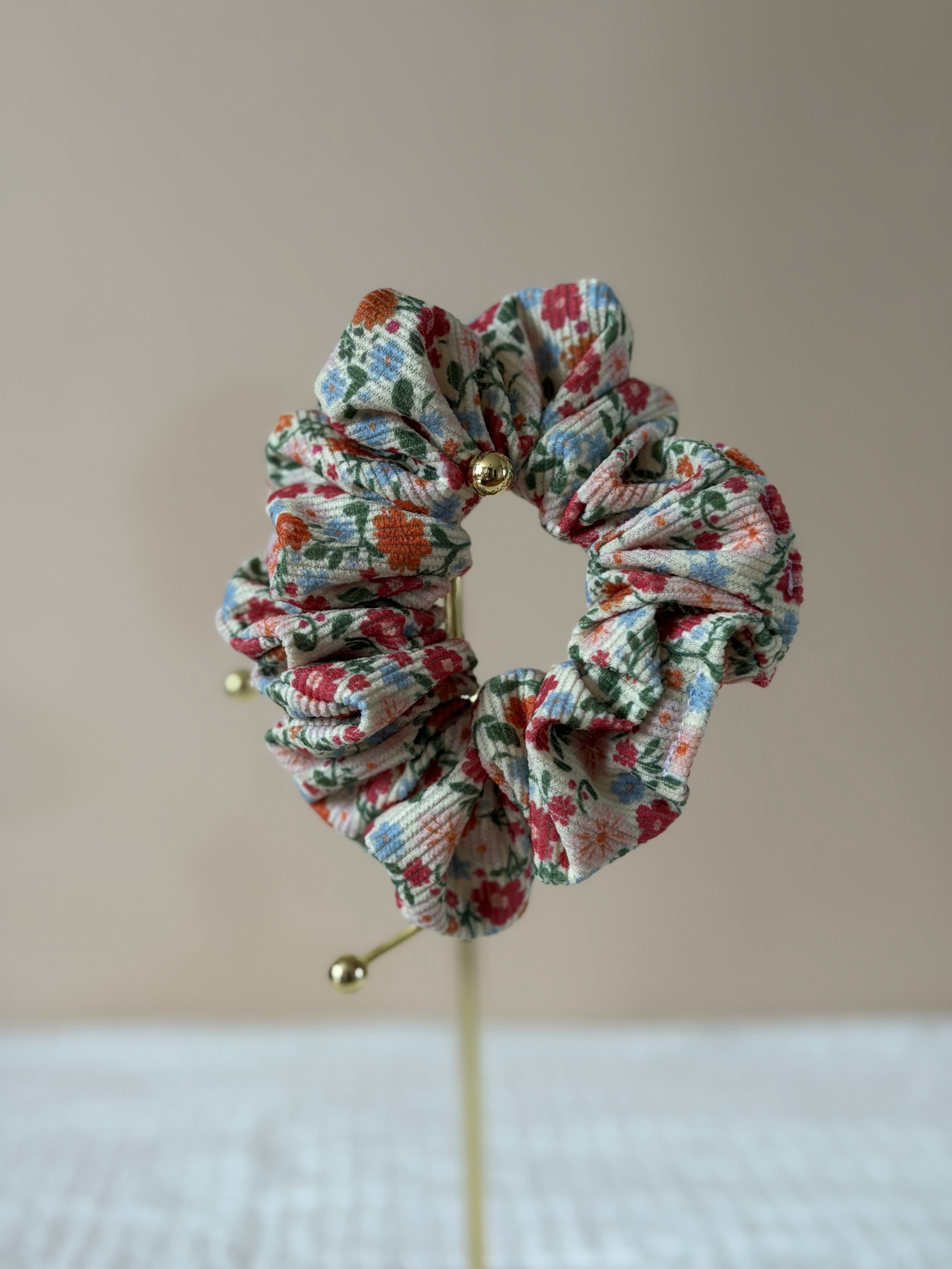 Chouchou - Velours beige à fleurs