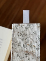 Marque-page - Blanc fleuri